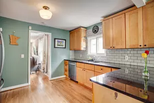 3258 Hayes St NE, Minneapolis, MN 55418 - Photo 12