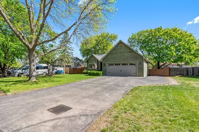 11532 Oregon Avenue N, Champlin, MN 55316 - Photo 2