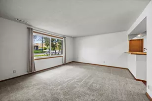 961 Oakwood Dr, New Brighton, MN 55112 - Photo 4