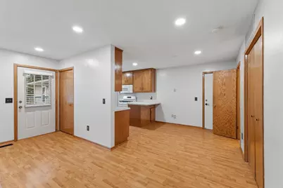 11105 Drake Street NW, Coon Rapids, MN 55433 - Photo 4
