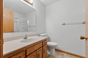 11105 Drake St NW, Coon Rapids, MN 55433 - Photo 14