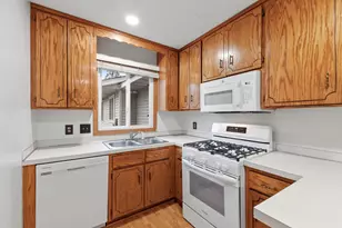 11105 Drake St NW, Coon Rapids, MN 55433 - Photo 6