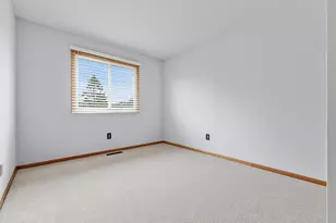 11105 Drake St NW, Coon Rapids, MN 55433 - Photo 18