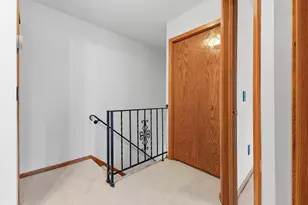 11105 Drake St NW, Coon Rapids, MN 55433 - Photo 10