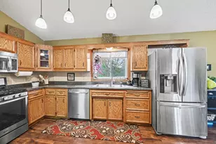 7141 Jocelyn Ct S, Cottage Grove, MN 55016 - Photo 10