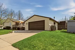 900 22nd St SE, Rochester, MN 55904 - Photo 34