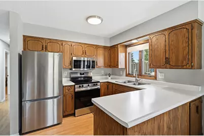 900 22nd Street SE, Rochester, MN 55904 - Photo 8