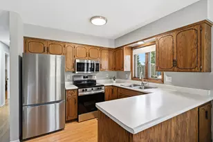 900 22nd St SE, Rochester, MN 55904 - Photo 8