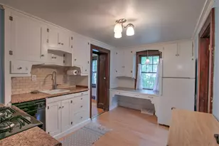 1841 Maryland Ave E, Saint Paul, MN 55119 - Photo 2