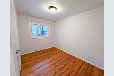 2807 Ohenry Road, Brooklyn Center, MN 55430 - Photo 10