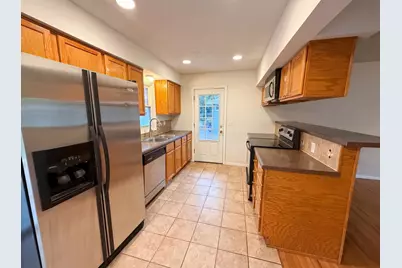 2807 Ohenry Road, Brooklyn Center, MN 55430 - Photo 2