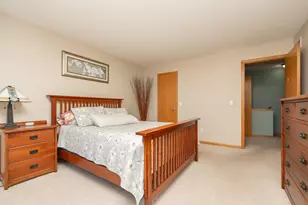 2009 Southcross Dr W, Burnsville, MN 55306 - Photo 14