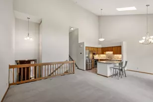 12548 Parkwood Dr, Burnsville, MN 55337 - Photo 6