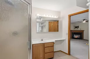 12548 Parkwood Dr, Burnsville, MN 55337 - Photo 28