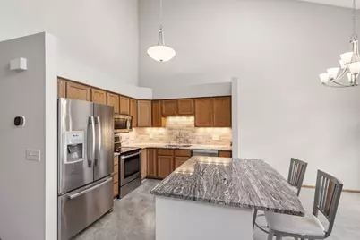 12548 Parkwood Drive, Burnsville, MN 55337 - Photo 10