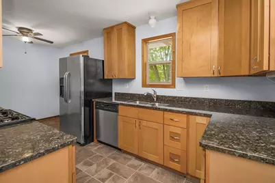 1557 Dale Street N, Saint Paul, MN 55117 - Photo 8
