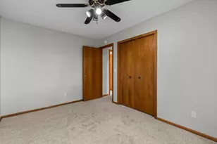 1009 Gramsey Pl, Burnsville, MN 55306 - Photo 32