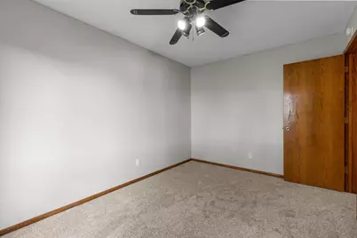1009 Gramsey Place, Burnsville, MN 55306 - Photo 48