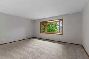 1009 Gramsey Pl, Burnsville, MN 55306 - Photo 20