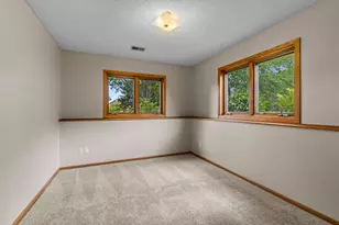 1009 Gramsey Pl, Burnsville, MN 55306 - Photo 46