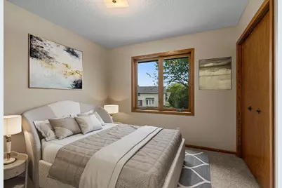 1009 Gramsey Place, Burnsville, MN 55306 - Photo 40
