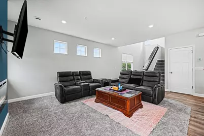 10529 Weston Way N, Maple Grove, MN 55369 - Photo 2