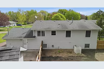 309 8th Avenue NW, Waseca, MN 56093 - Photo 24