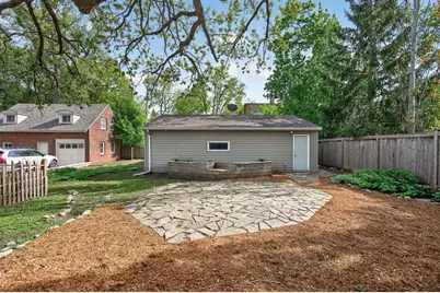 1866 Summit Avenue, Saint Paul, MN 55105 - Photo 38
