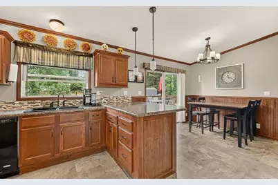 405 N Pleasant Avenue, Spring Valley, MN 55975 - Photo 14
