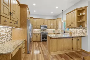 13120 55th Ave N, Plymouth, MN 55442 - Photo 14