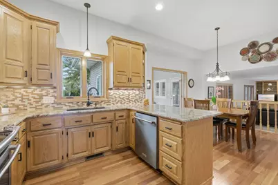 13120 55th Avenue N, Plymouth, MN 55442 - Photo 12