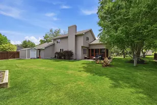 13120 55th Ave N, Plymouth, MN 55442 - Photo 2