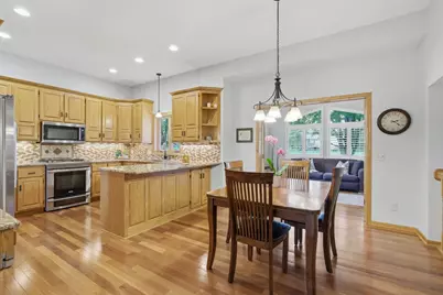 13120 55th Avenue N, Plymouth, MN 55442 - Photo 6