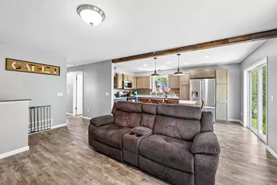 721 Horseshoe Lane, Braham, MN 55006 - Photo 8