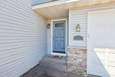 721 Horseshoe Lane, Braham, MN 55006 - Photo 4