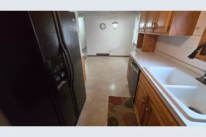 801 5th Avenue NW, Austin, MN 55912 - Photo 10