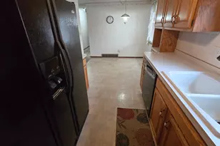 801 5th Ave NW, Austin, MN 55912 - Photo 10