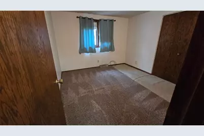 801 5th Avenue NW, Austin, MN 55912 - Photo 14