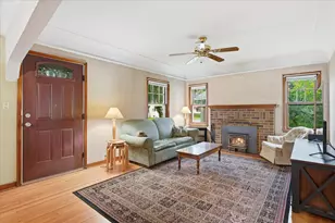 1254 Marion St, Saint Paul, MN 55117 - Photo 1