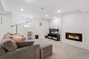 1350 Laurel Ave, Saint Paul, MN 55104 - Photo 24
