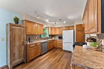 2057 64th Street, Lino Lakes, MN 55110 - Photo 4