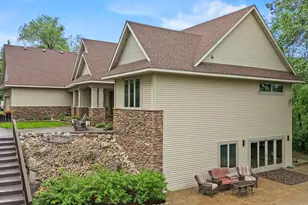499 8th St, Hudson, WI 54016 - Photo 4