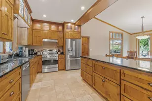 499 8th St, Hudson, WI 54016 - Photo 12