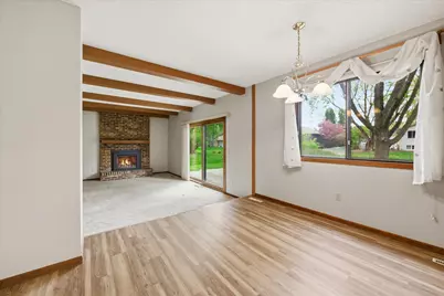 513 Laredo Lane, Chanhassen, MN 55317 - Photo 16