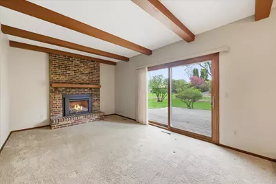 513 Laredo Lane, Chanhassen, MN 55317 - Photo 8