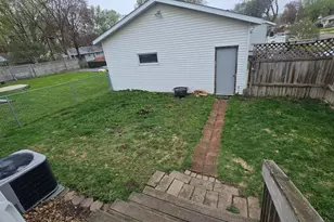 1302 W Clark St, Albert Lea, MN 56007 - Photo 28