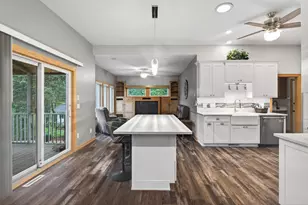 11312 Kenworth Ln, Lakeville, MN 55044 - Photo 16