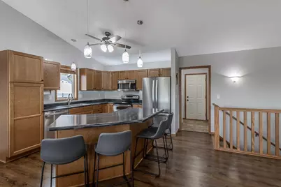 201 Pebble Creek Drive, Mankato, MN 56001 - Photo 14