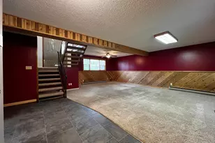 404 N 11th St, Montevideo, MN 56265 - Photo 22