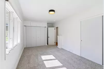 323 Burntside Drive, Golden Valley, MN 55422 - Photo 20